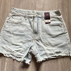 NOBO NWT distressed high rise shorts. Light wash